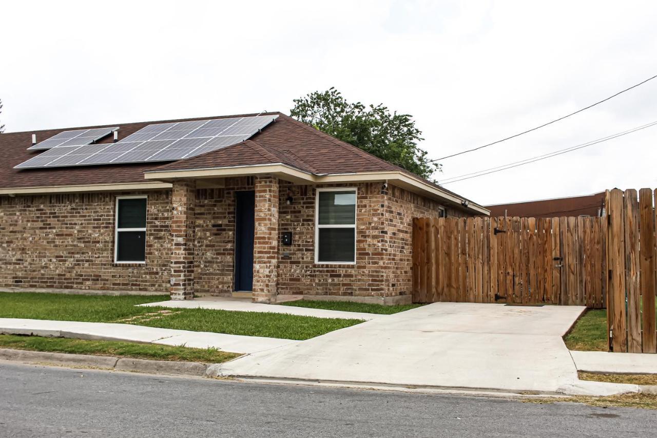 Casa Roble. Downtown Brownsville Exterior foto